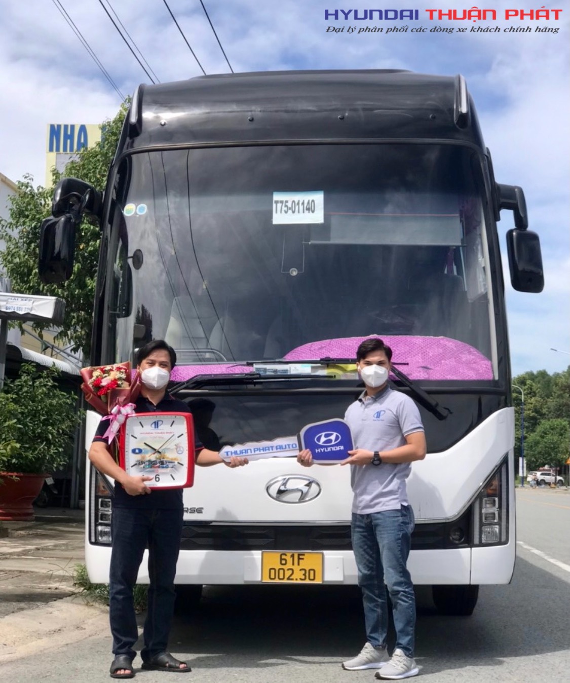 HÌNH ẢNH KHÁCH HÀNG MUA XE 